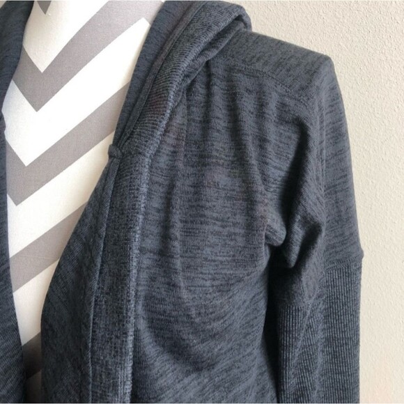 ATHLETA BLISSFUL HOODED WRAP BLUE/GRAY WOMENS XS - Picture 5 of 14